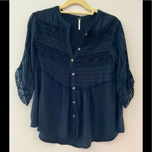Free People Navy button down 3/4 sleeves top
